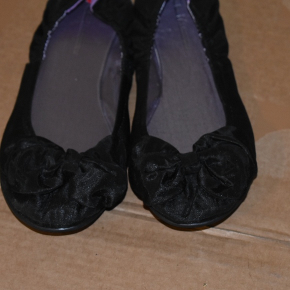Chinese Laundry New Black Flats size 10 - Picture 2 of 2